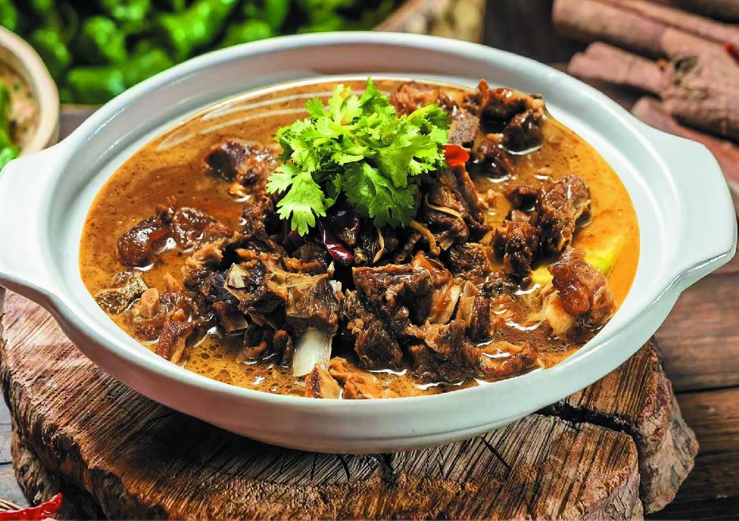 羊肉煲